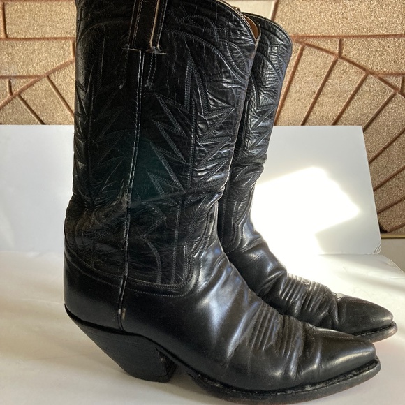 Vintage Shoes - Black Leather Vintage Cowboy Boots Higher Heel Women’s Size 9 Made in Mexico